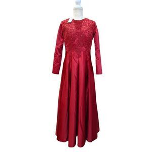 NWT Bridess Red Long Sleeve Maxi Dress Size 10